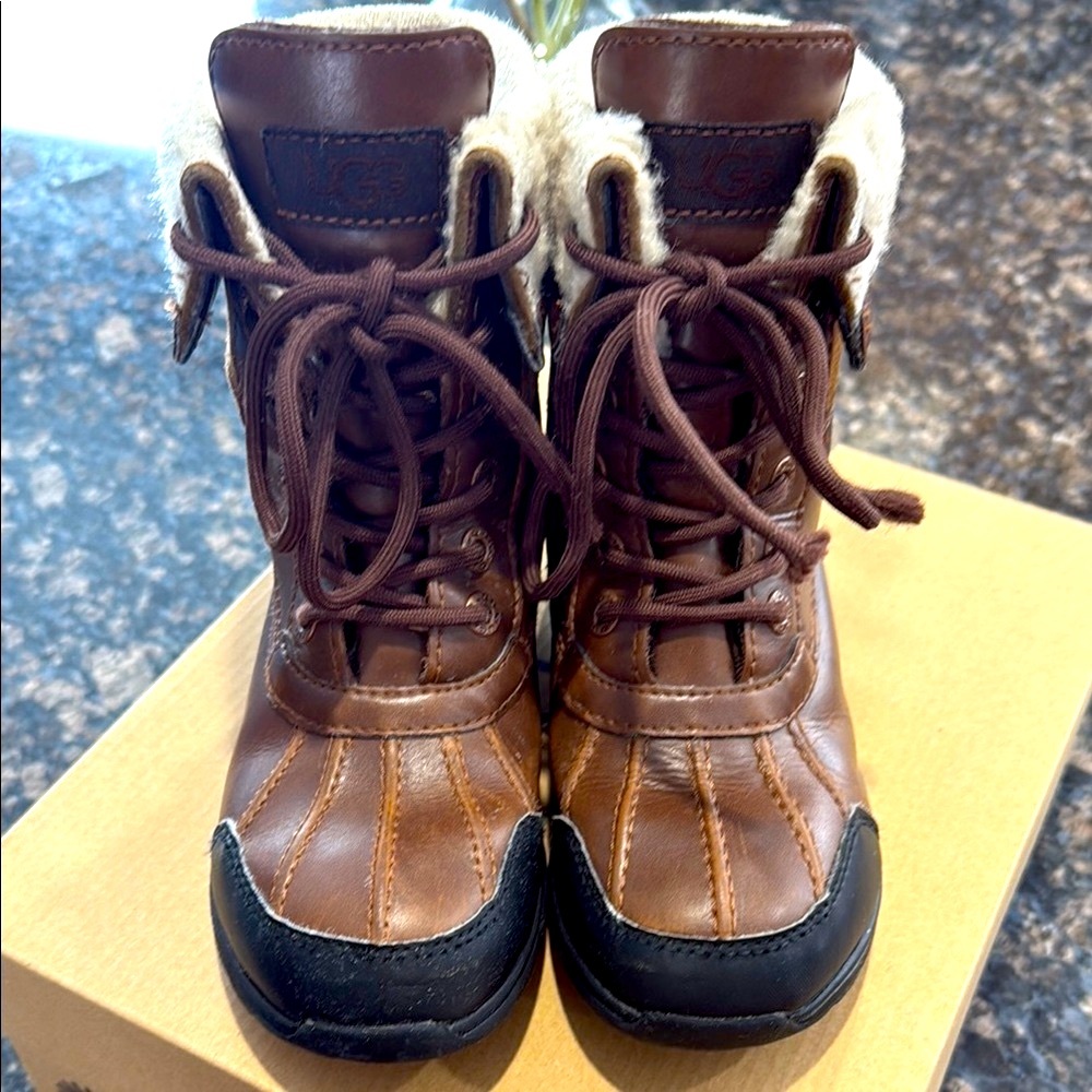 UGG Kid Butte II CWR Chestnut Leather Wool Snow Winter Boots - Picture 2 of 5
